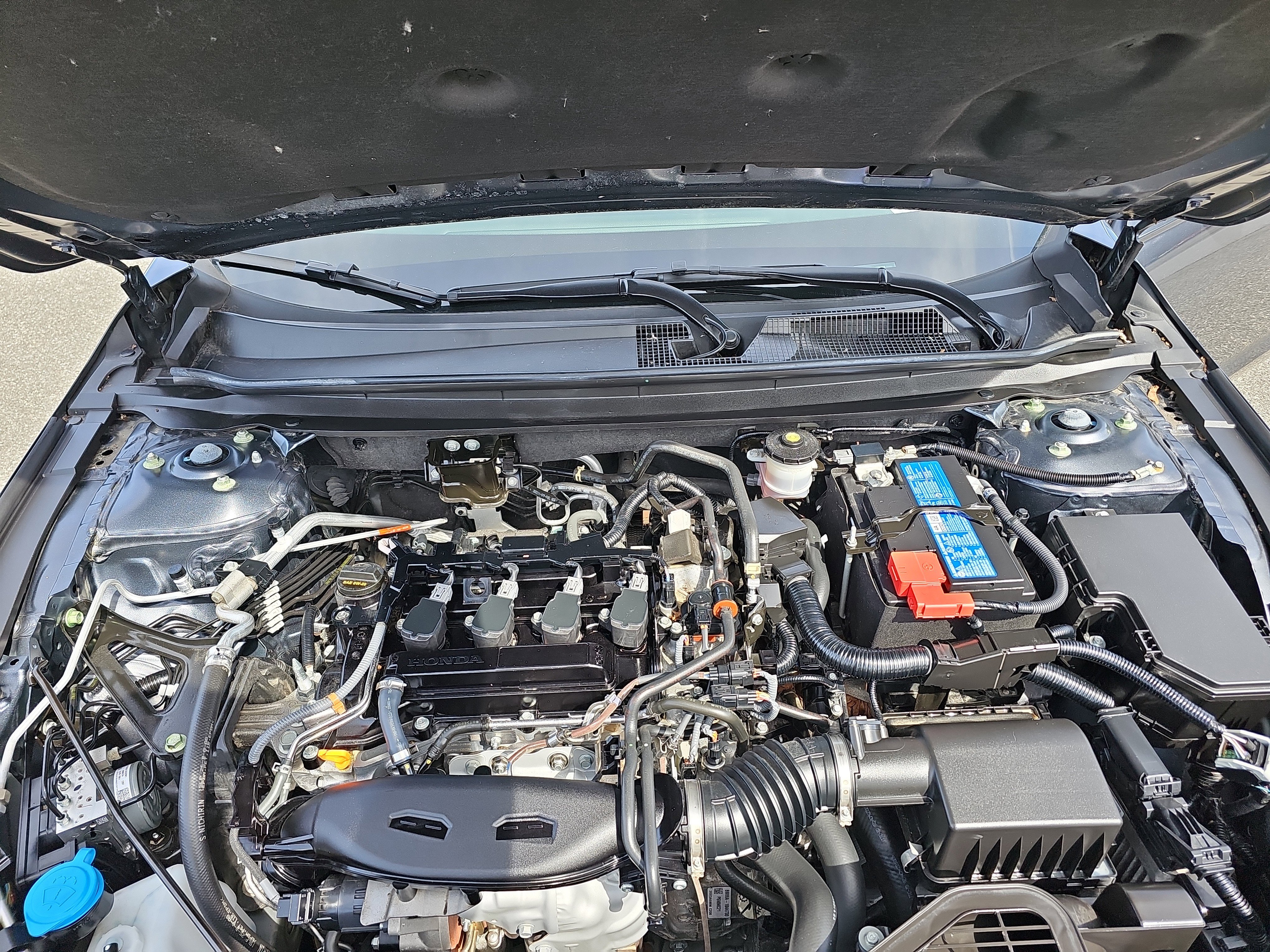 Certified 2023 Honda Accord EX image 25