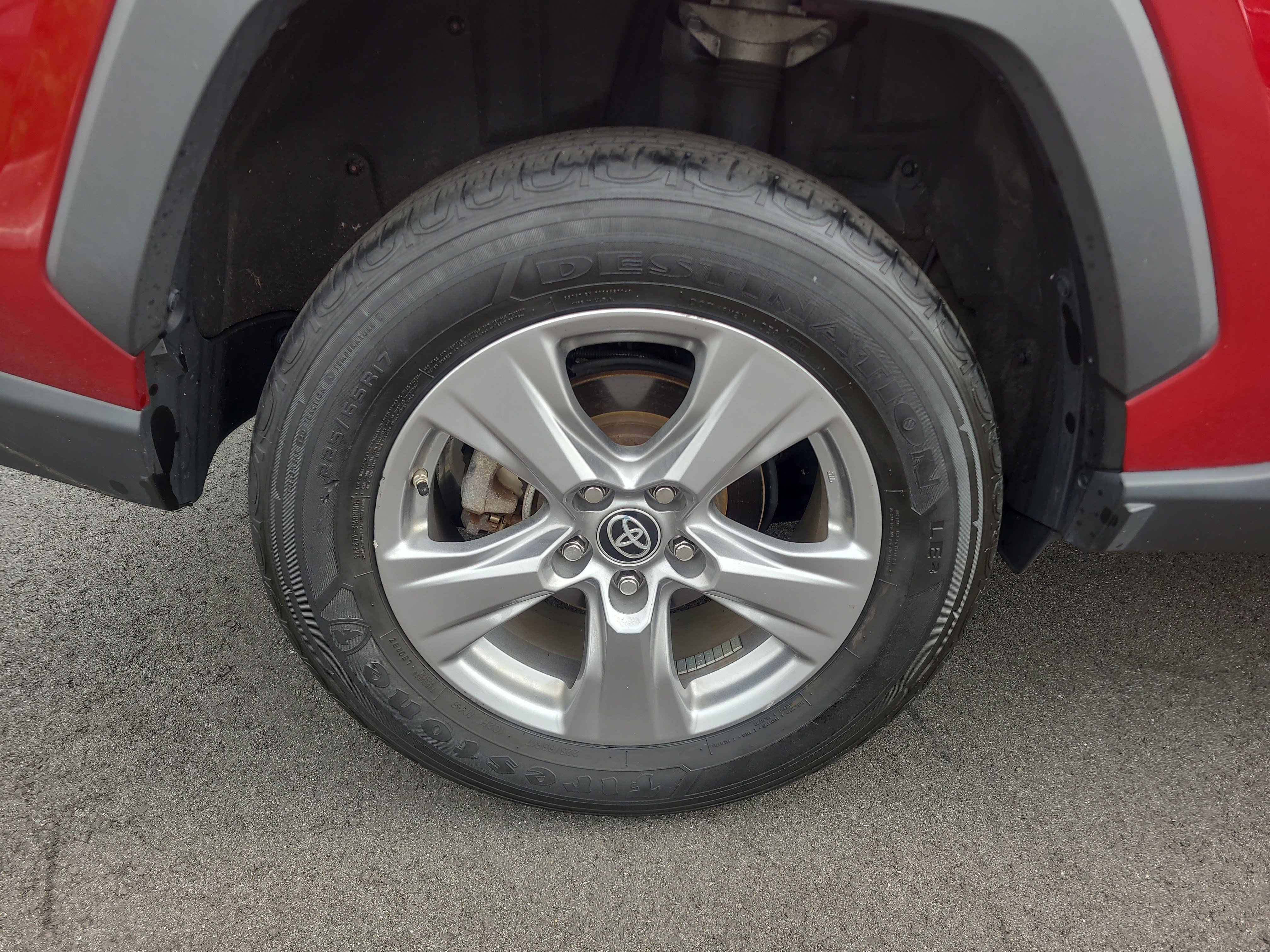 Certified 2024 Toyota RAV4 LE AWD/4WD image 11