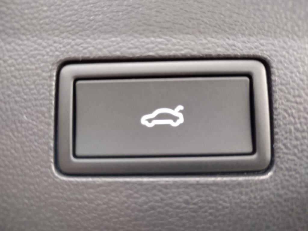 New 2026 Volkswagen Atlas Peak Edition AWD/4WD image 20