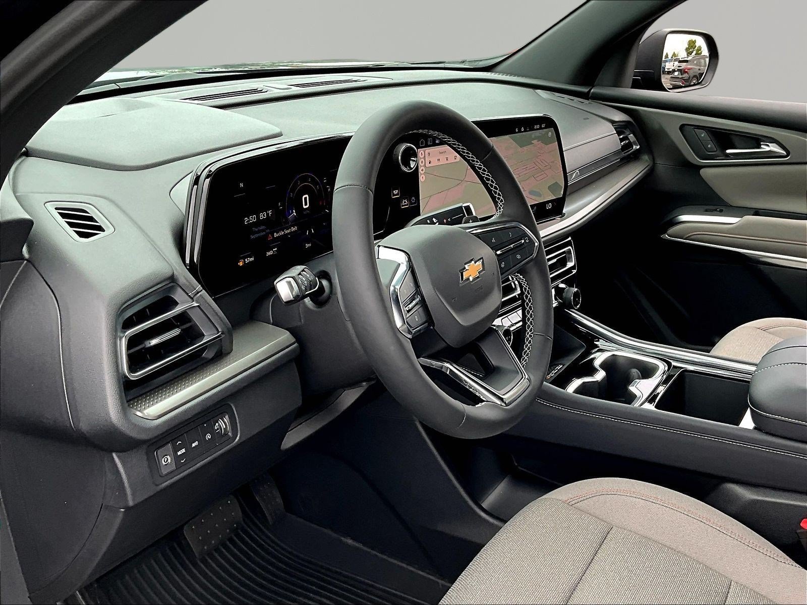 New 2027 Chevrolet Traverse LT w/ Sun and Wheel Package AWD/4WD image 16