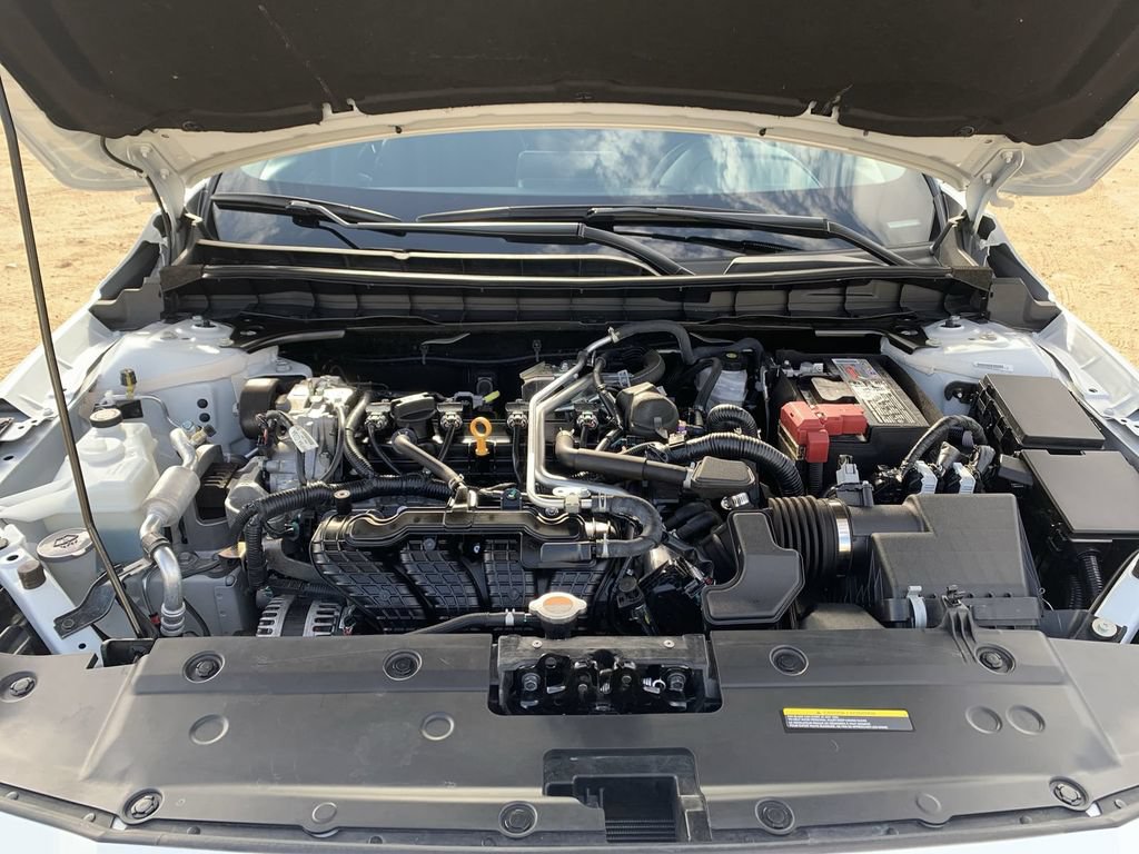 Used 2025 Nissan Altima 2.5 SV FWD image 28