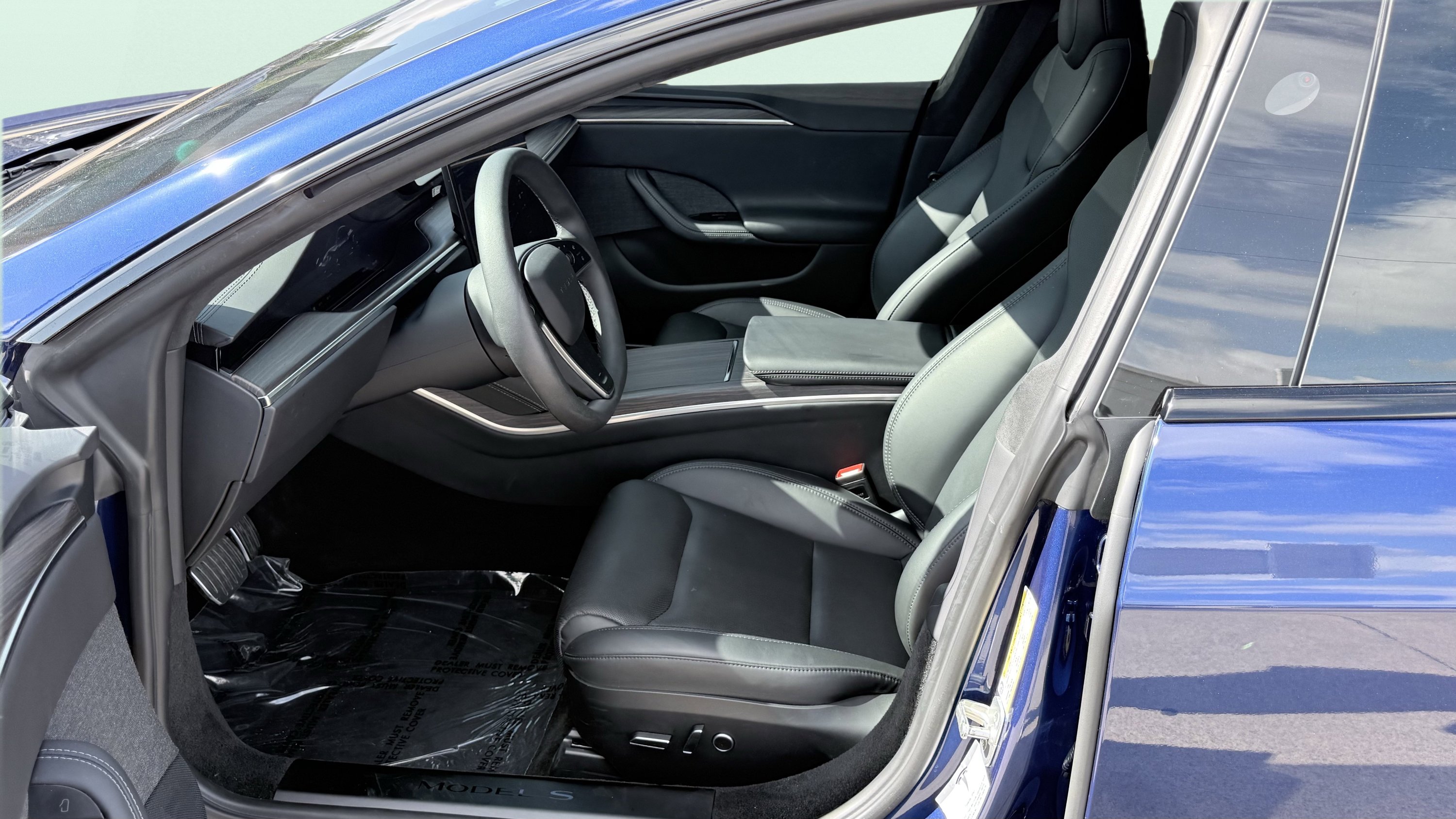 Used 2024 Tesla Model S AWD/4WD image 22