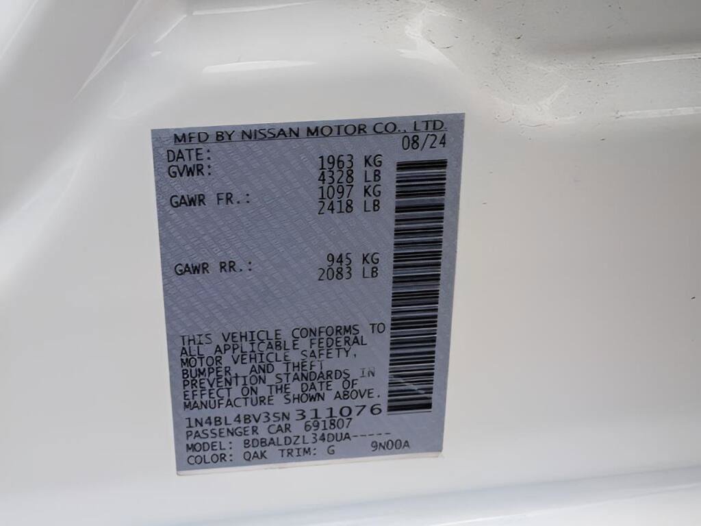 Certified 2025 Nissan Altima 2.5 S FWD image 28