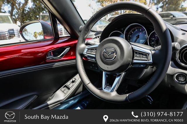 New 2026 MAZDA MX-5 Miata RF Grand Touring w/ Weather Package RWD image 17