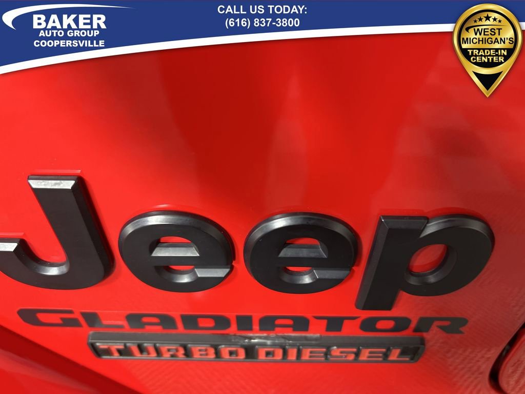 Used 2021 Jeep Gladiator Willys image 31