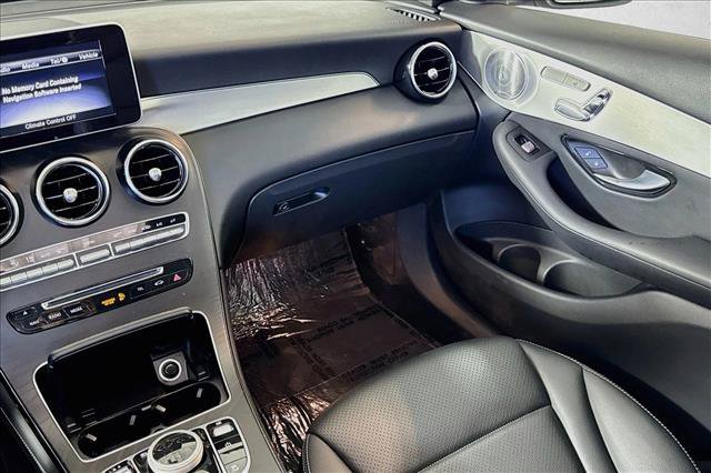 Used 2019 Mercedes-Benz GLC 300 4MATIC image 22