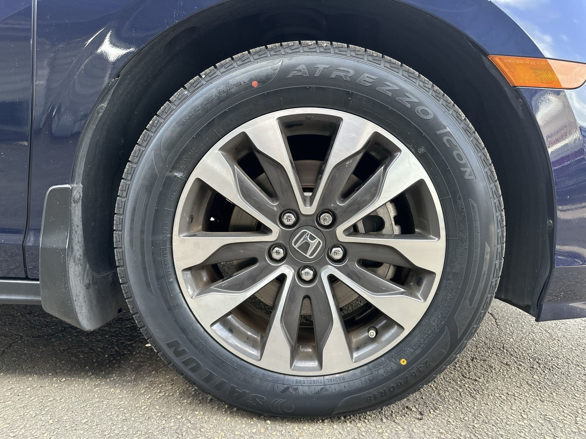 Used 2024 Honda Odyssey EX image 18