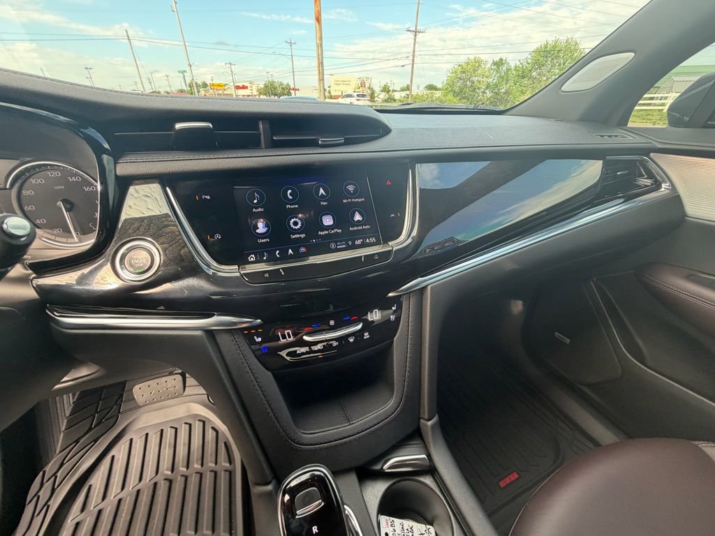 Used 2024 Cadillac XT6 Premium Luxury image 11