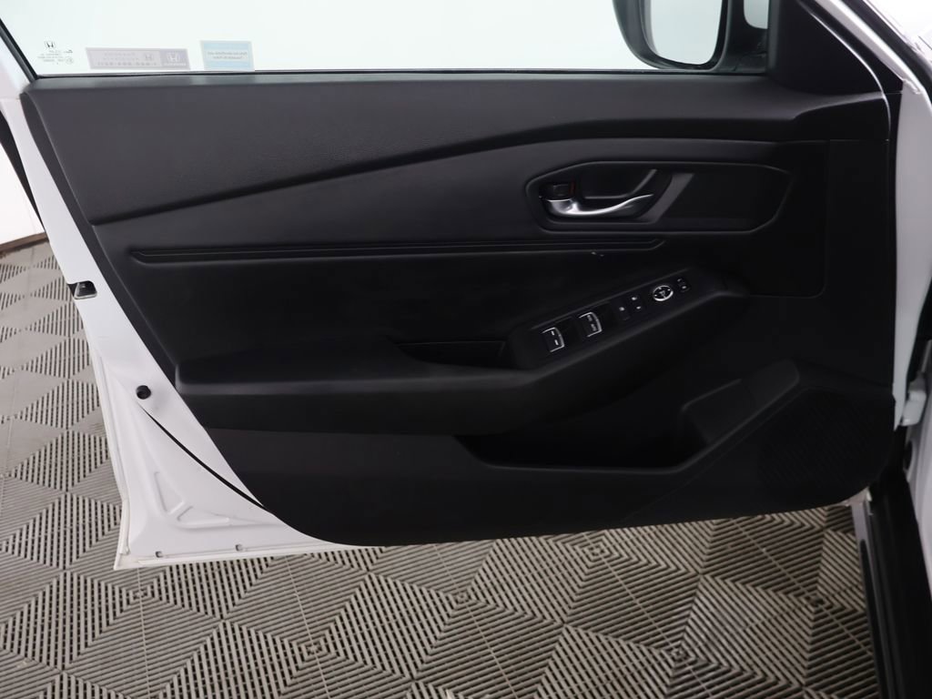 Used 2023 Honda Accord EX image 22