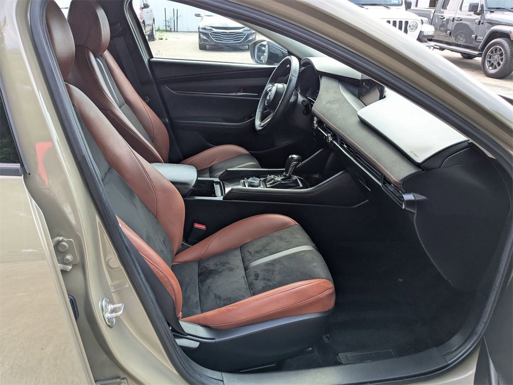 Used 2024 MAZDA MAZDA3 s image 30
