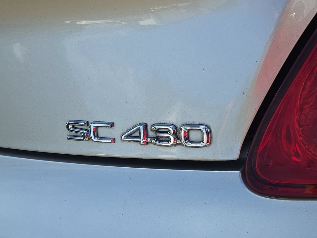 Used 2004 Lexus SC 430 Convertible RWD image 29