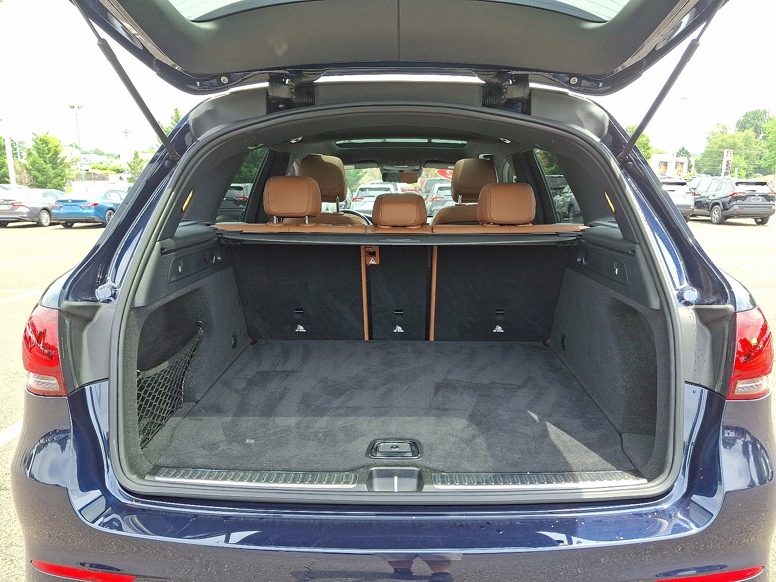 Used 2022 Mercedes-Benz GLC 300 GLC 300 image 30