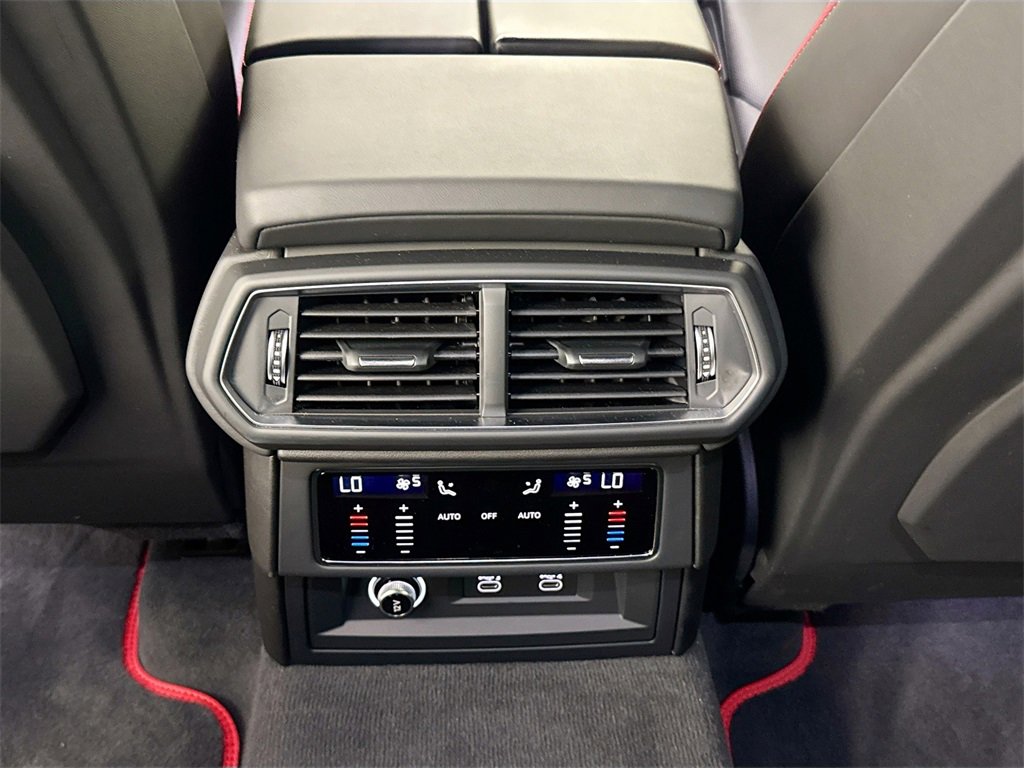 Used 2024 Lamborghini Urus S image 26