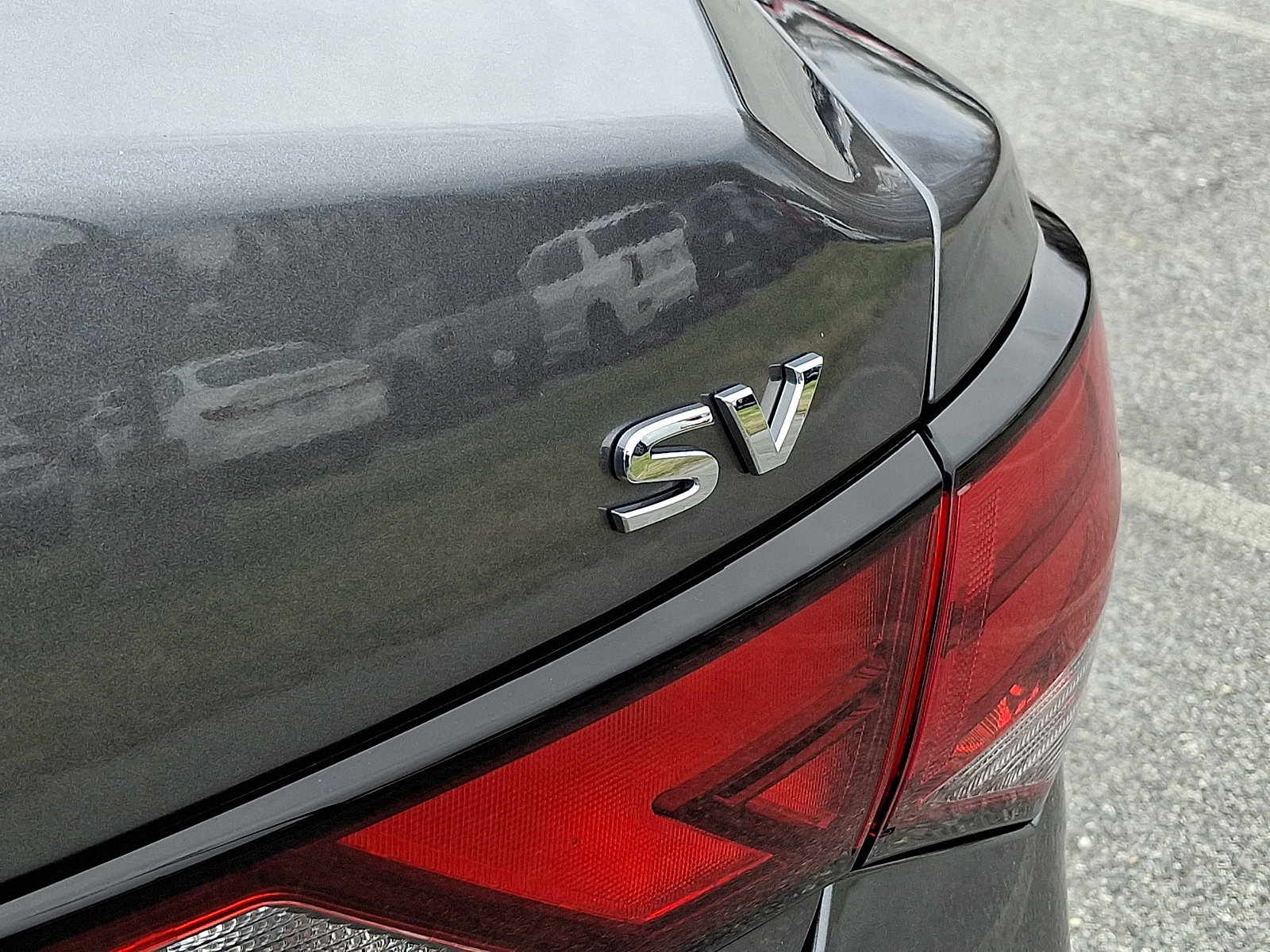 Used 2024 Nissan Sentra SV image 31