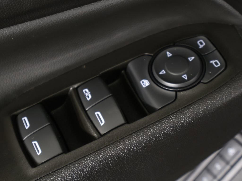 Used 2021 Chevrolet Equinox LT FWD image 38