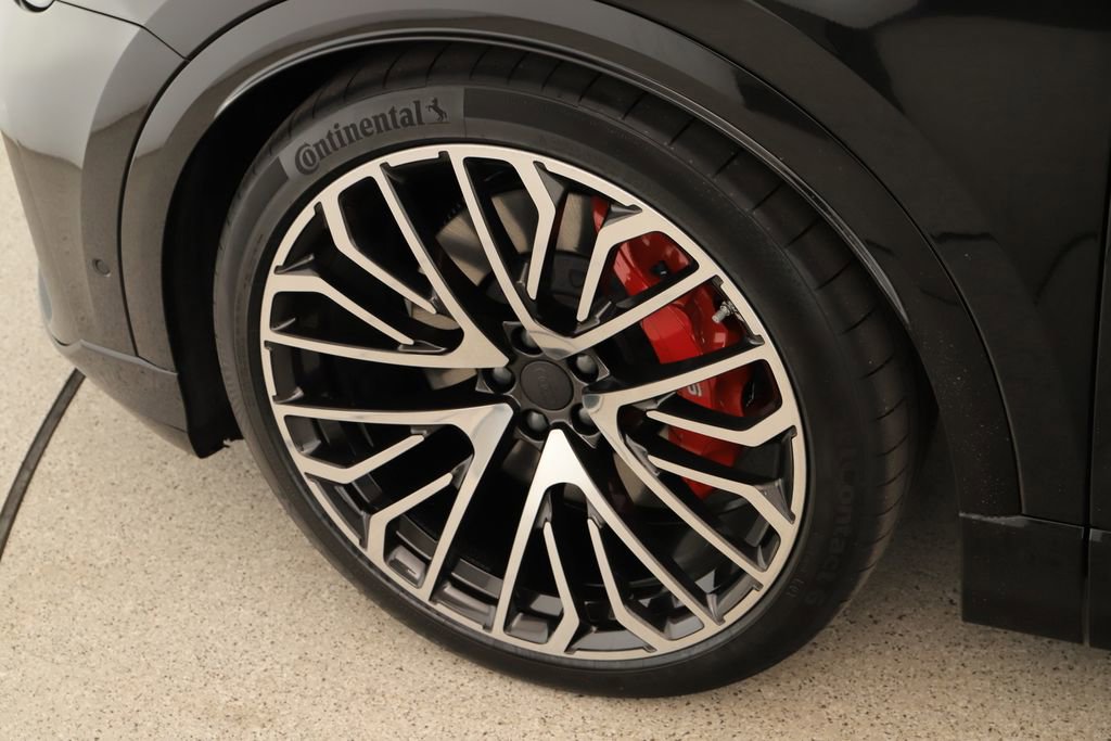 New 2026 Audi SQ8 Prestige image 30