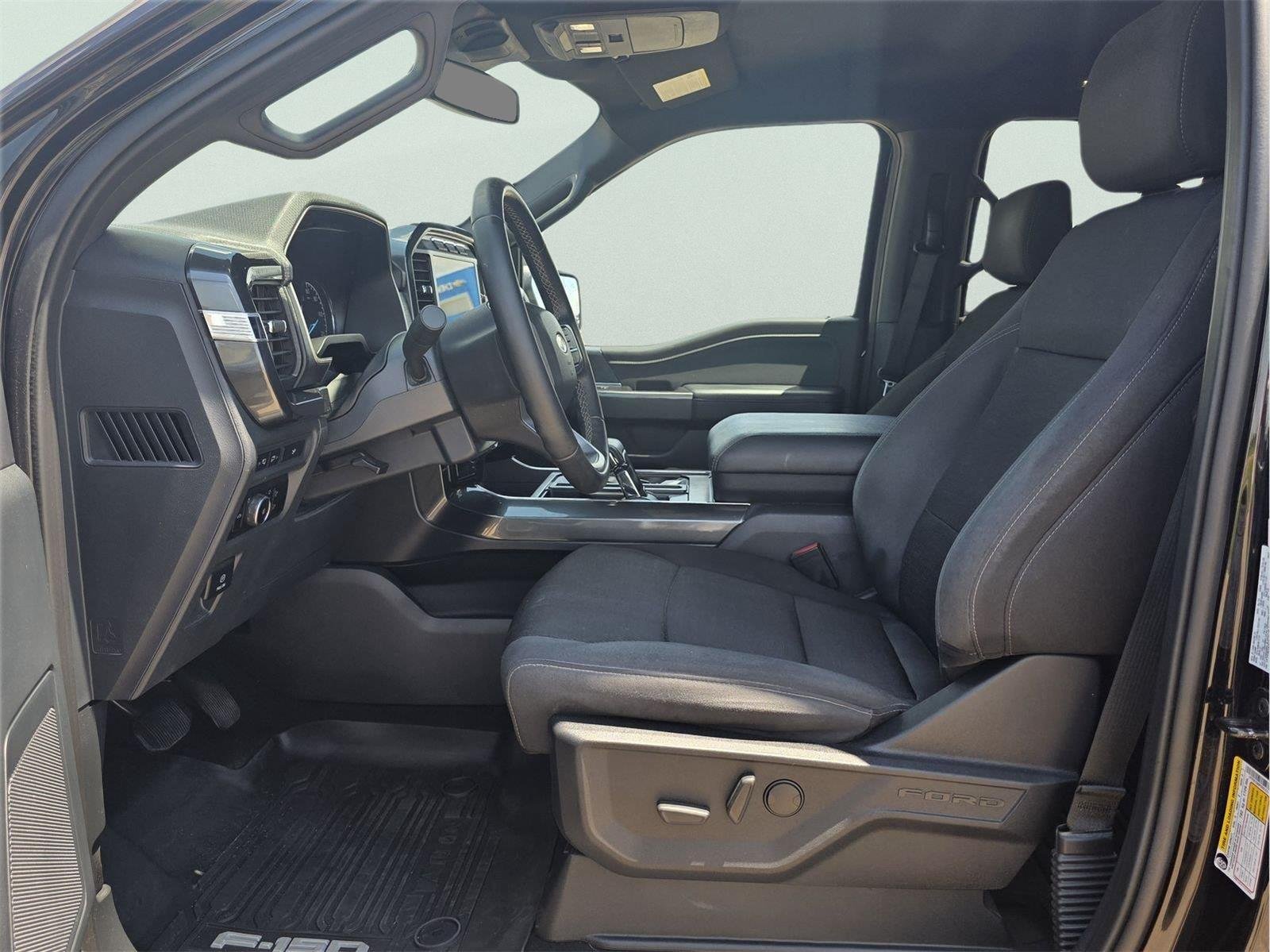 Used 2023 Ford F150 XLT w/ Equipment Group 302A High AWD/4WD image 17