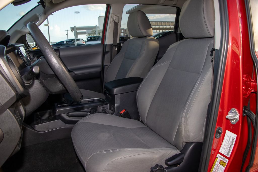 Used 2021 Toyota Tacoma SR w/ SR Convenience Package image 17