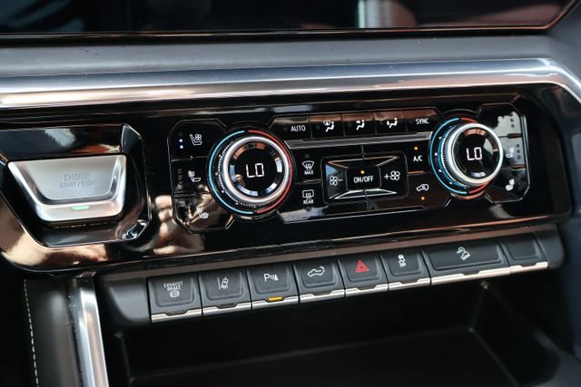 Used 2024 GMC Sierra 2500 Denali Ultimate image 17