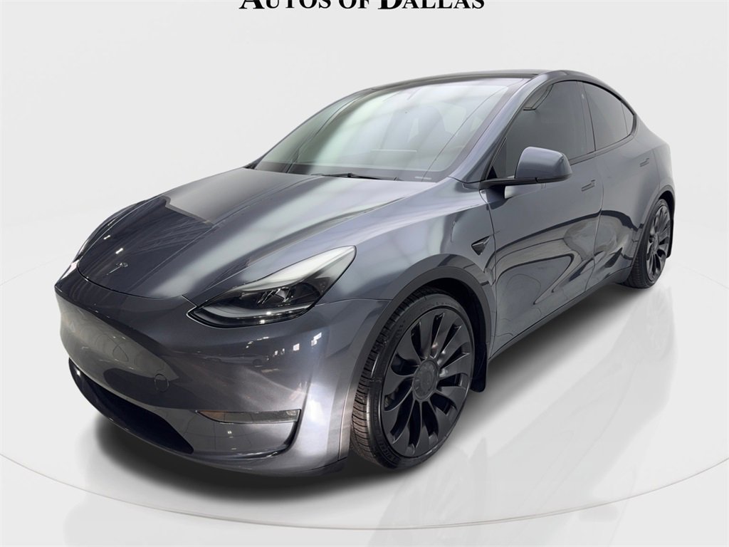 Used 2023 Tesla Model Y Performance image 2