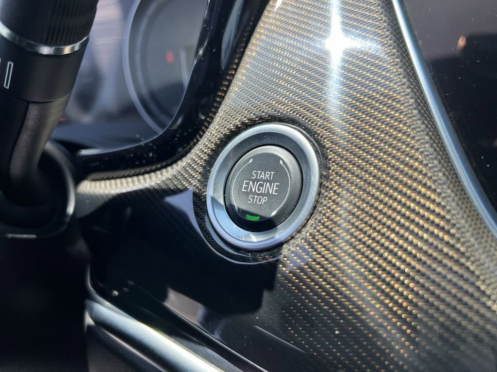 Certified 2024 Cadillac XT6 Premium Luxury w/ Platinum Package image 17