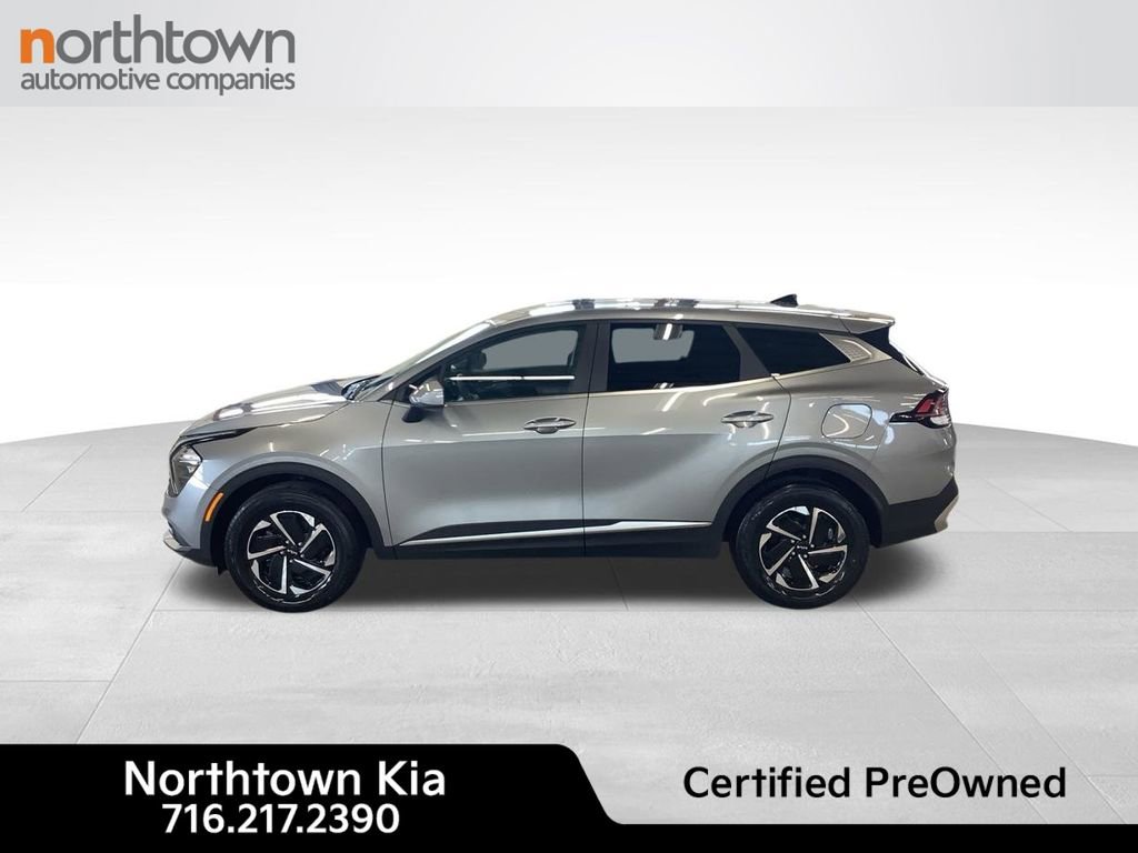 Certified 2023 Kia Sportage LX image 3