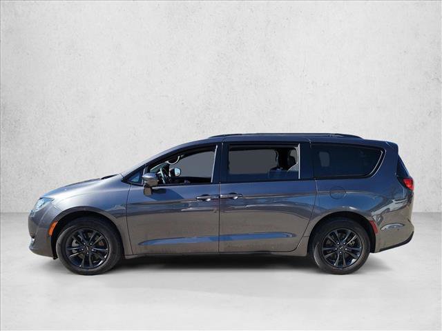 Used 2020 Chrysler Pacifica Touring-L w/ Advanced Safetytec Group image 8