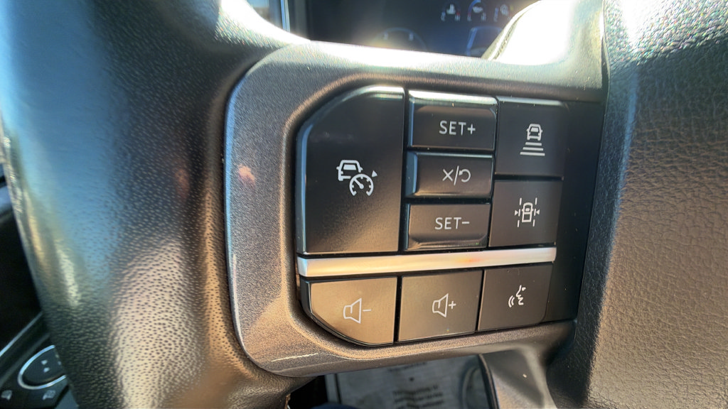 Certified 2024 Ford F250 Lariat w/ Lariat Ultimate Package AWD/4WD image 27