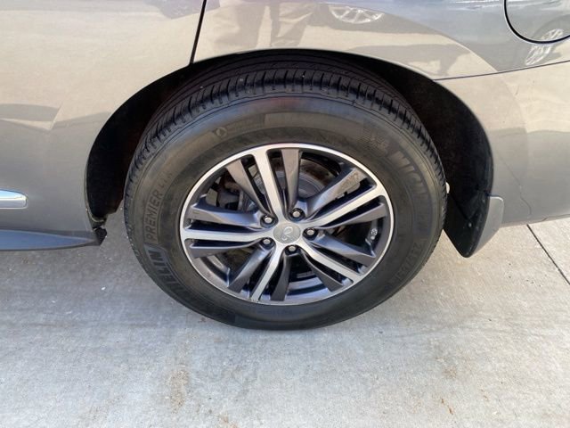 Used 2019 INFINITI QX60 Luxe image 15
