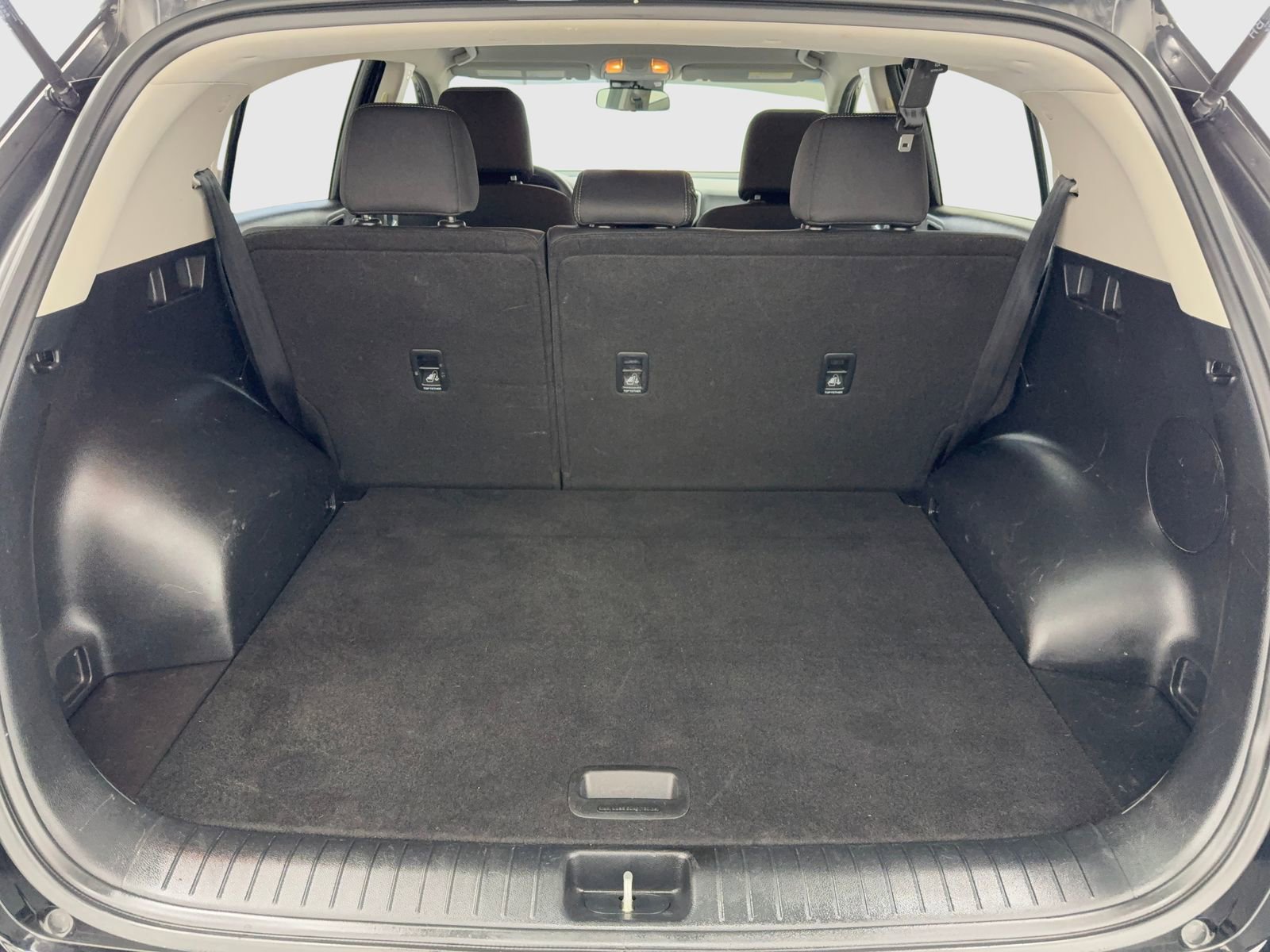 Used 2020 Kia Sportage LX image 47