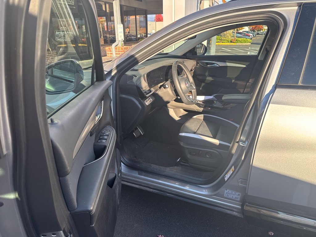 Used 2024 Buick Envision Sport Touring AWD/4WD image 11