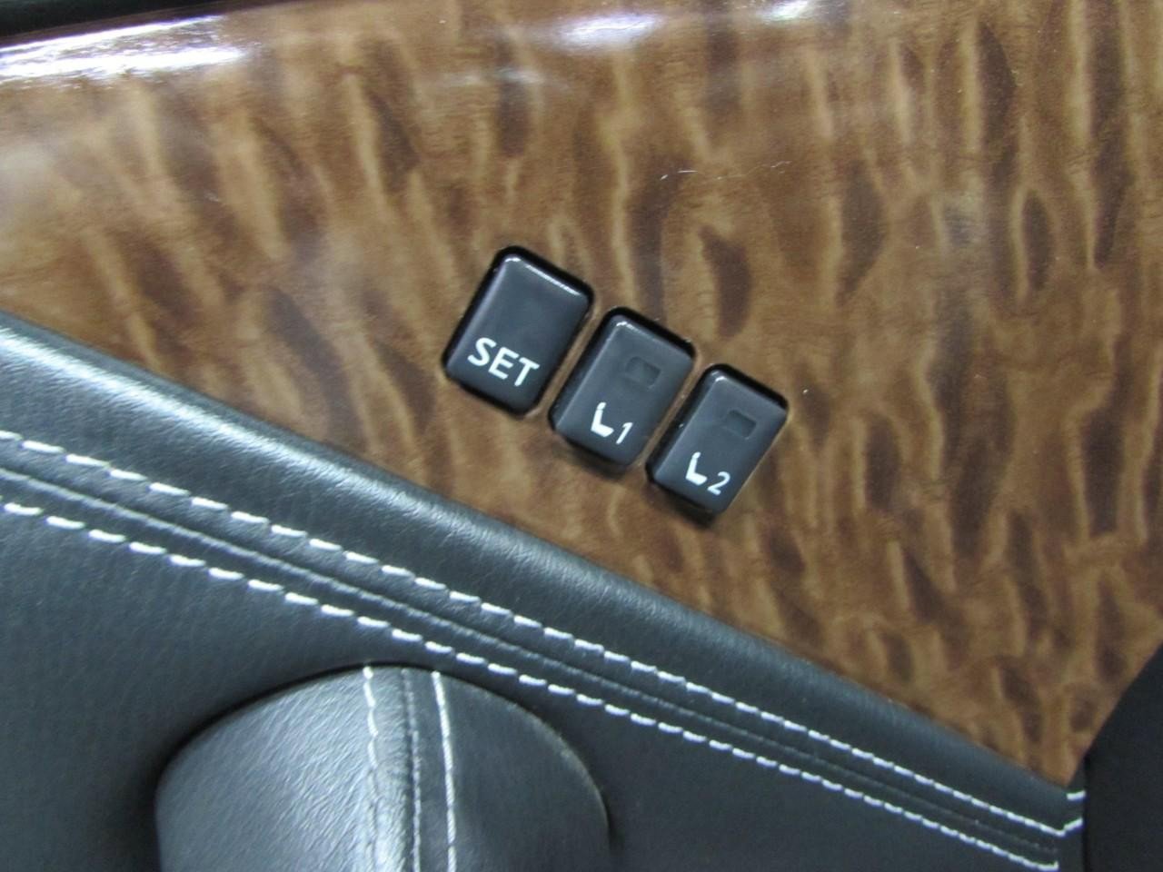 Used 2019 Nissan Armada SL w/ Premium Package image 23