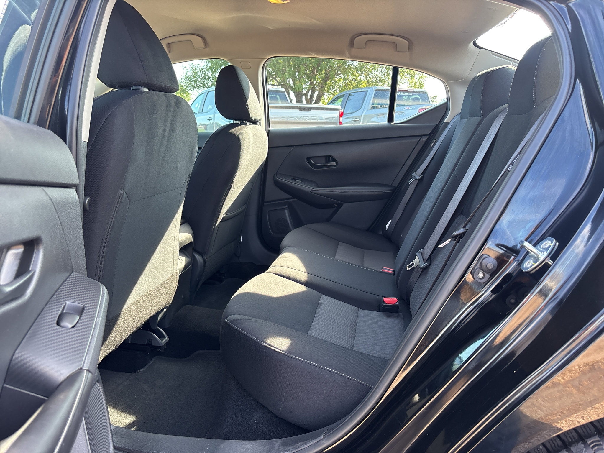 Used 2024 Nissan Sentra SV FWD image 18