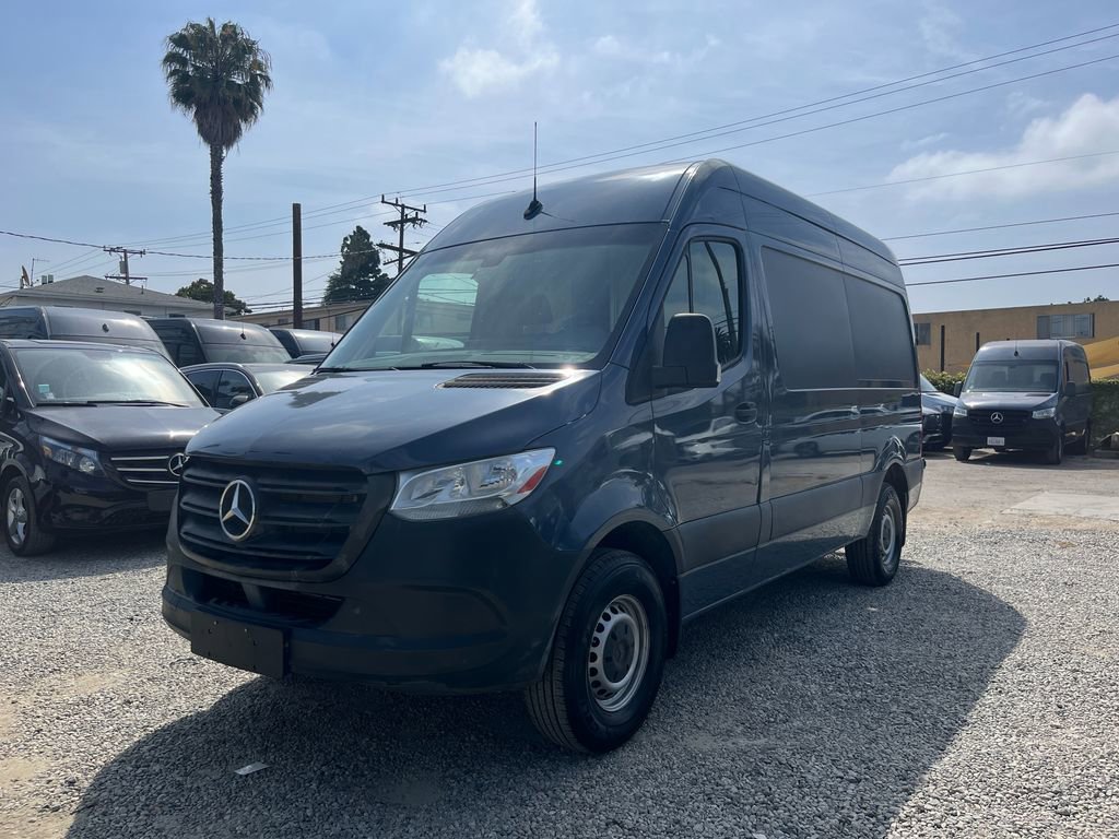 Used 2019 Mercedes-Benz Sprinter 144 image 1