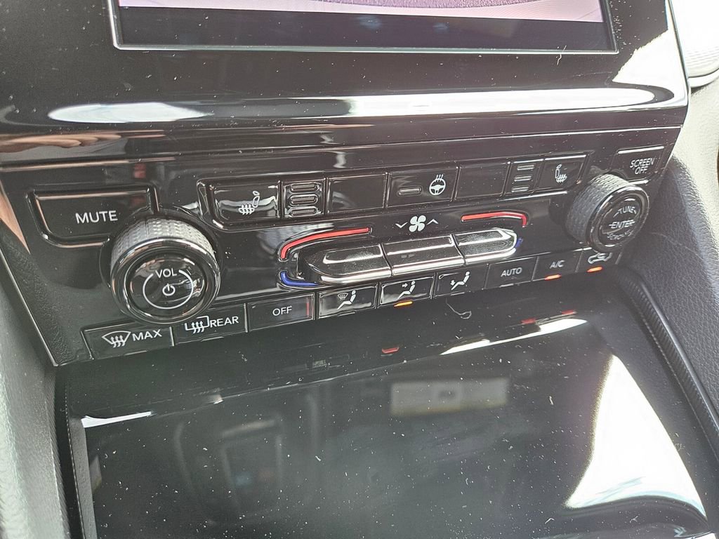 New 2024 Jeep Grand Cherokee Laredo X w/ Luxury Tech Group I image 17