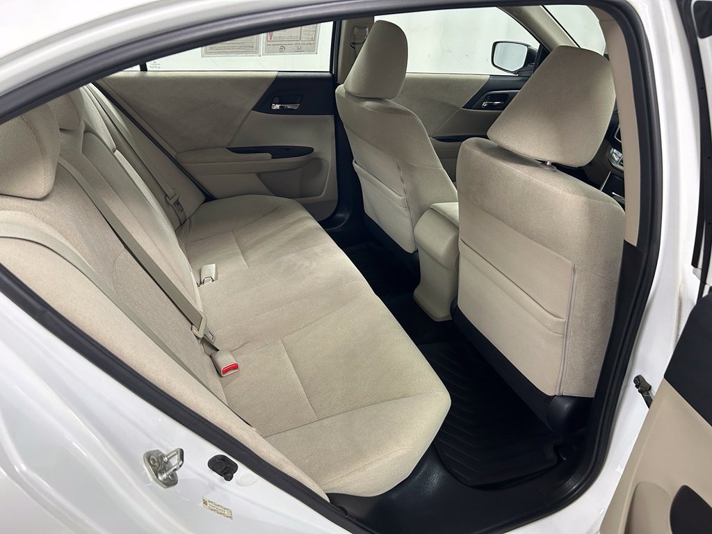 Used 2013 Honda Accord LX image 14