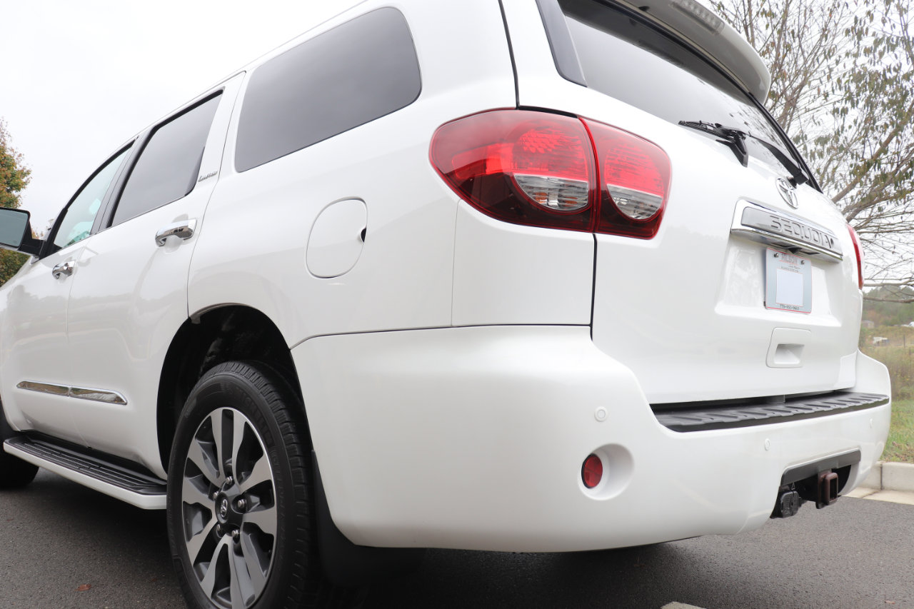 Used 2018 Toyota Sequoia Limited image 11