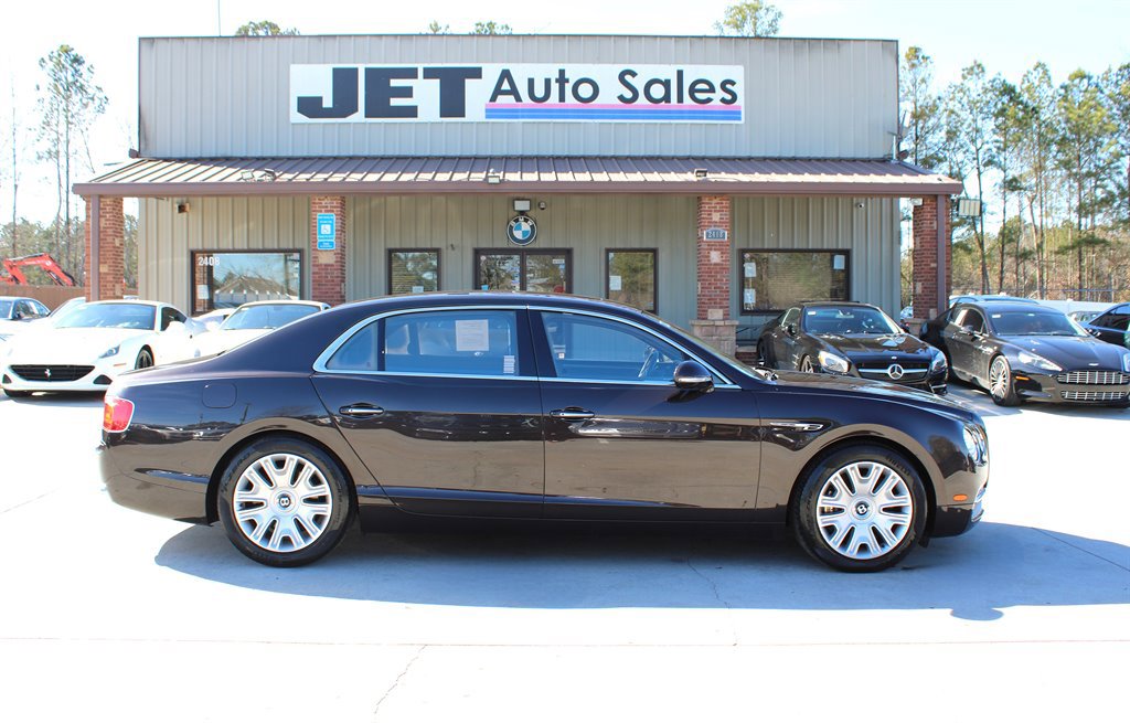 Used 2015 Bentley Flying Spur W12 image 8