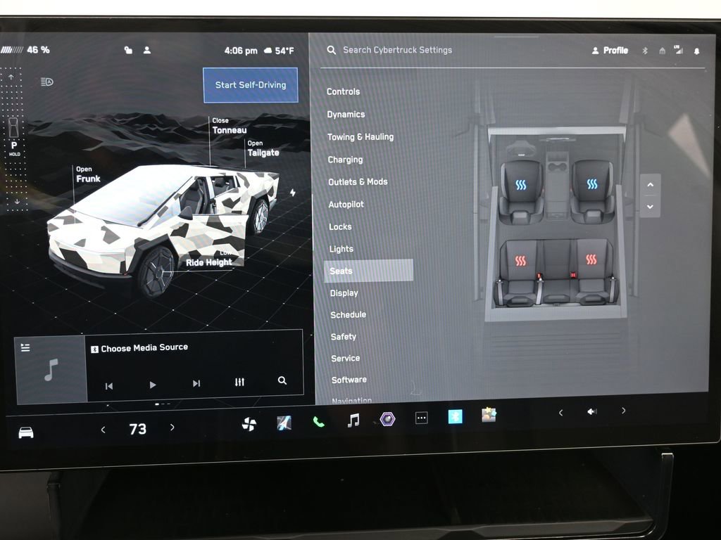Used 2024 Tesla Cybertruck AWD Crew Cab image 25