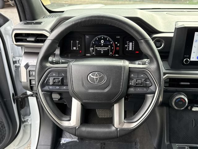 Used 2025 Toyota 4Runner TRD Sport AWD/4WD image 18