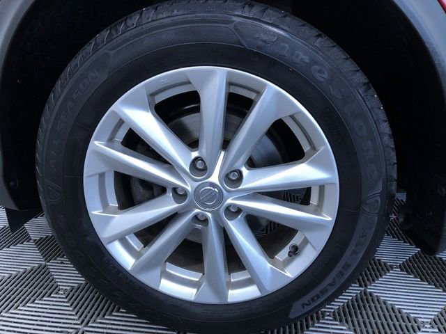 Used 2017 Nissan Rogue Sport SV w/ SV Premium Package AWD/4WD image 9