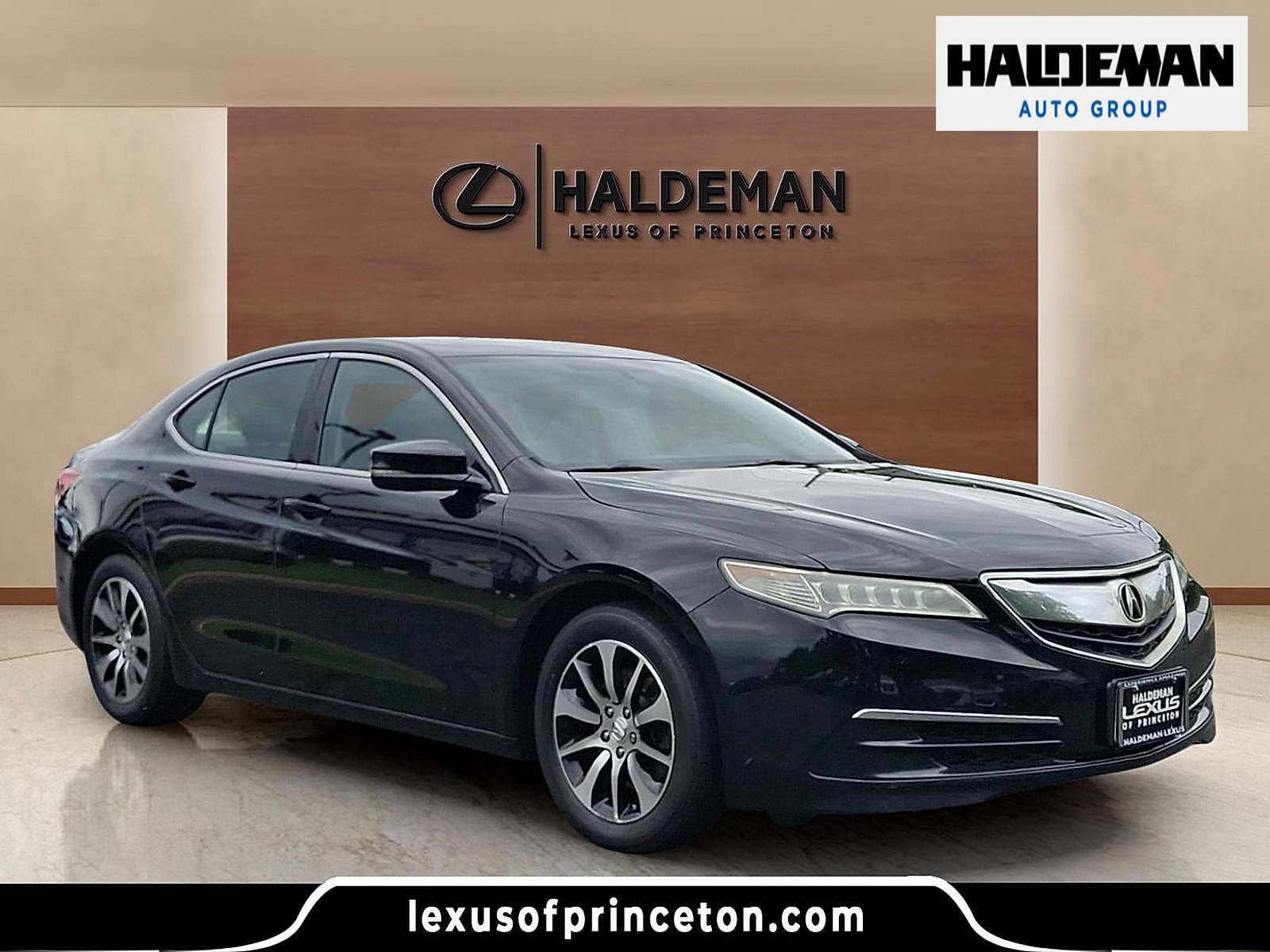 Used 2015 Acura TLX FWD image 1
