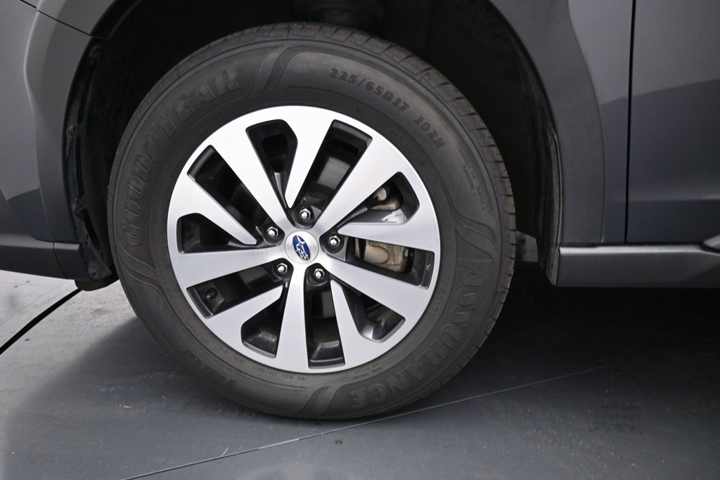 Used 2023 Subaru Outback Premium AWD/4WD image 14
