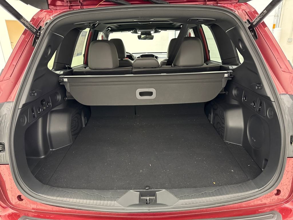 Certified 2025 Subaru Forester Limited image 26