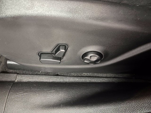 Used 2021 Jeep Cherokee Limited AWD/4WD image 10