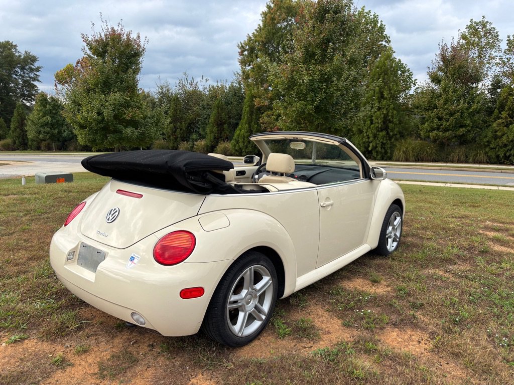 Used 2004 Volkswagen Beetle GLS image 10