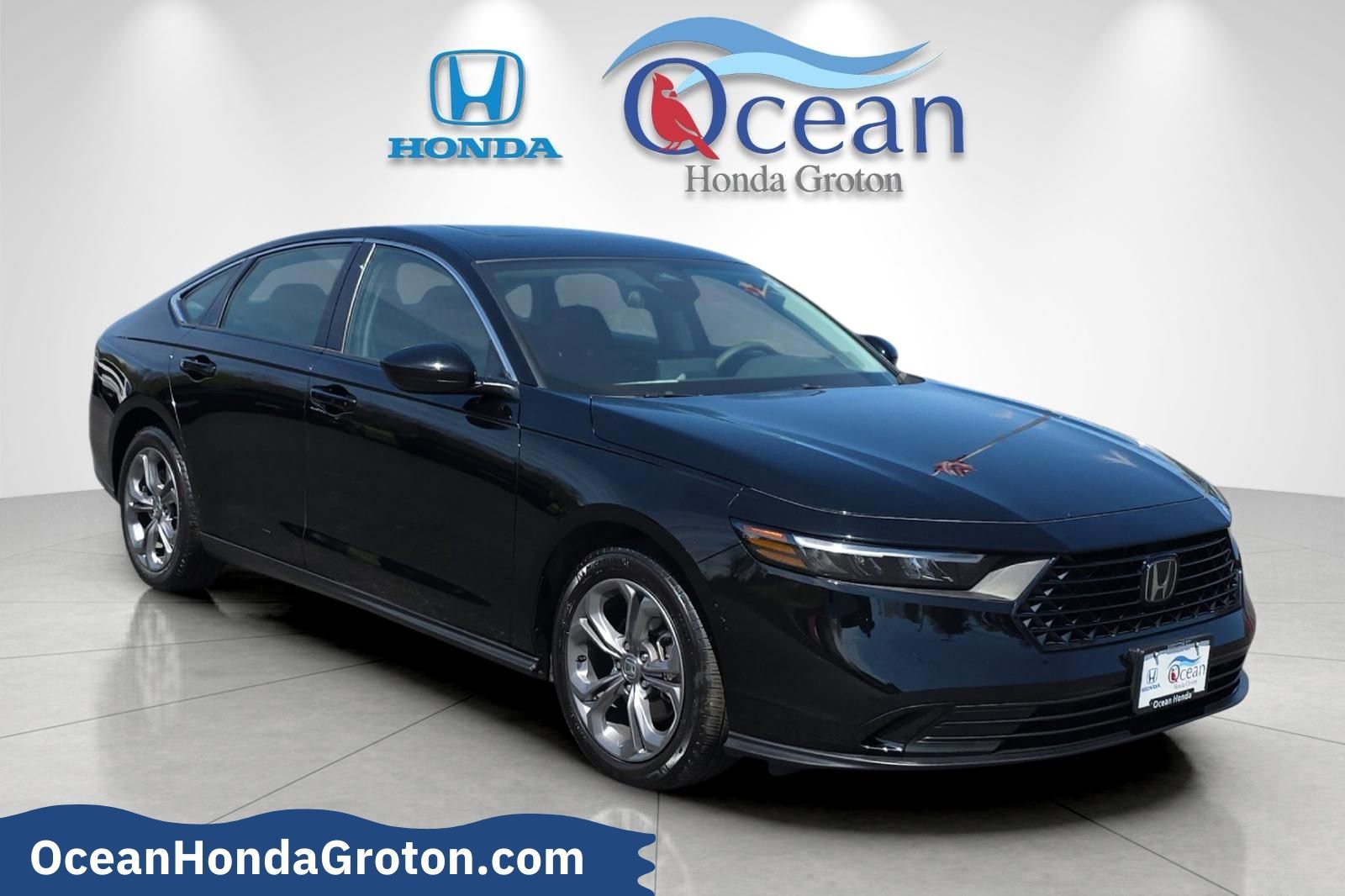 Used 2024 Honda Accord EX image 1
