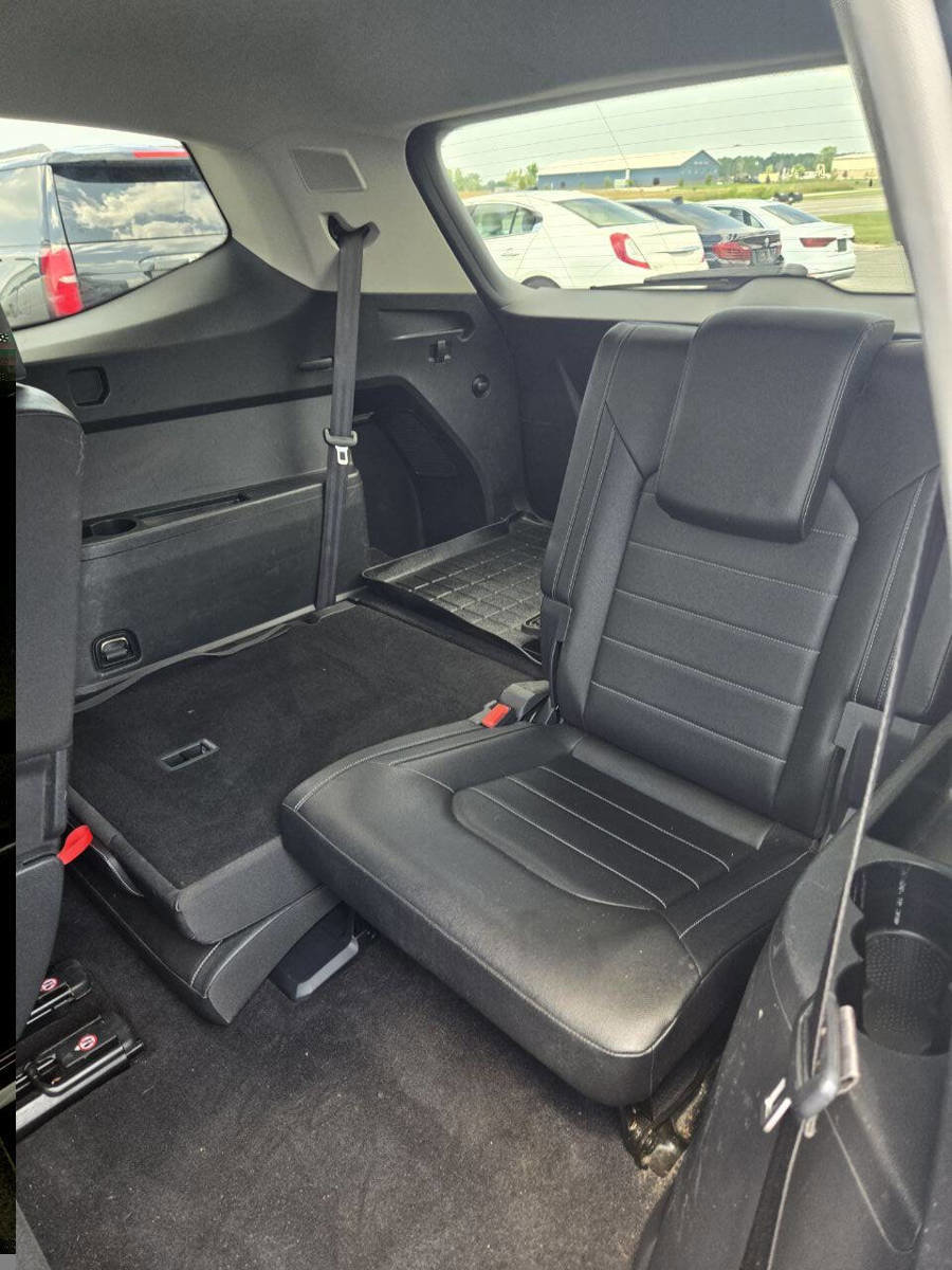 Used 2018 Volkswagen Atlas SEL Premium image 36