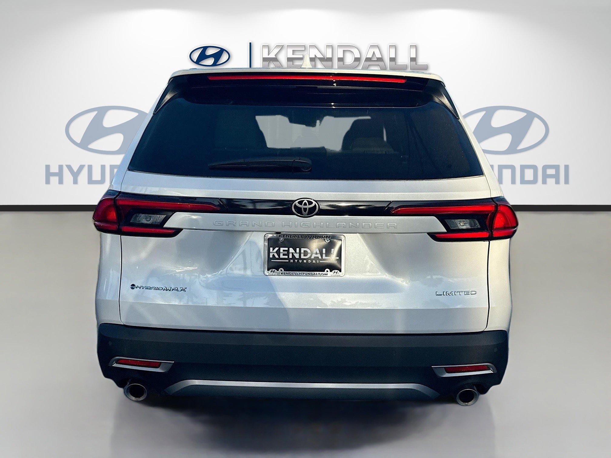 Used 2024 Toyota Grand Highlander AWD Hybrid image 5