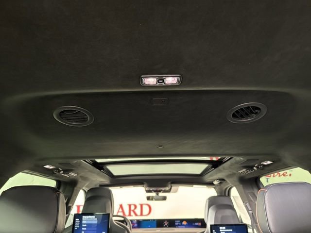 New 2025 Lincoln Navigator Black Label image 36